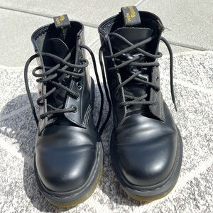 Doc Martens 101 Size 6